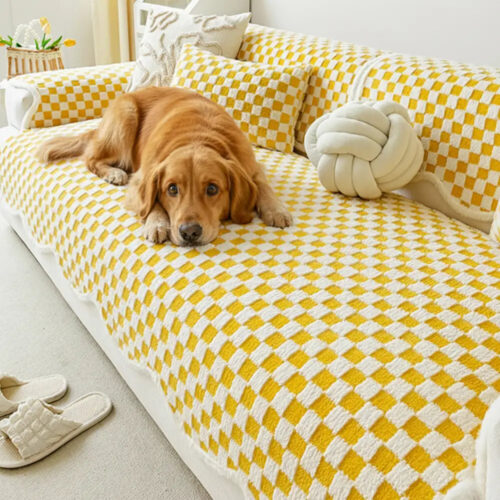 Classic Checkerboard Plush Comfortable Scratch-Res