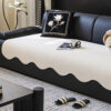Water-repellent Teddy Fleece Non-Slip Straight Cou