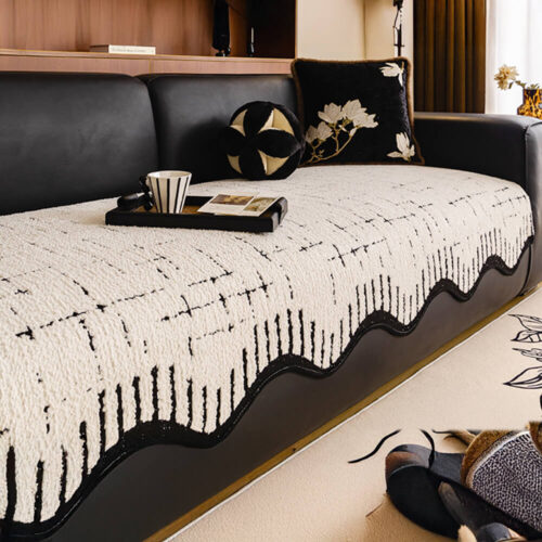 Soft Thickened Plush Couch Cover with Irregular Wa