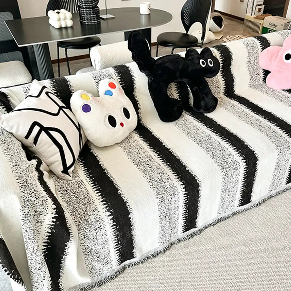 Fashion Striped Chenille Scratch-Resistant Sofa Pr