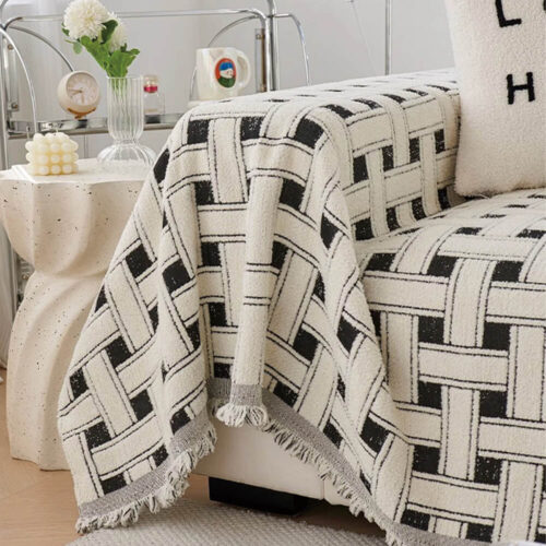 Stylish Checkered Fringed Tassel Chenille Sofa Pro