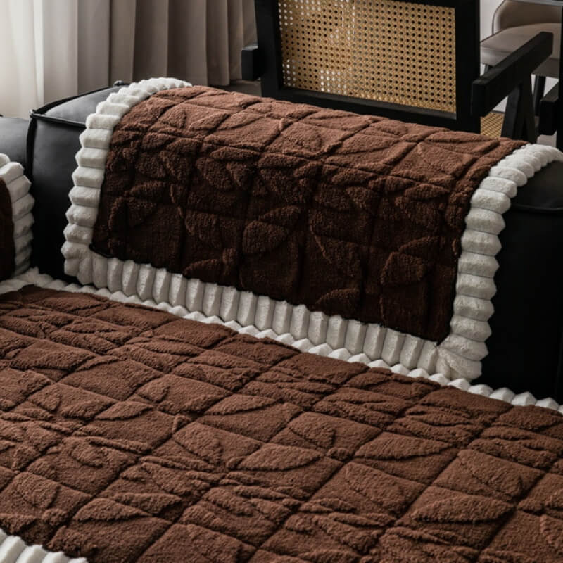 Thickened Short Plush Leaf Pattern Scratch Resista
