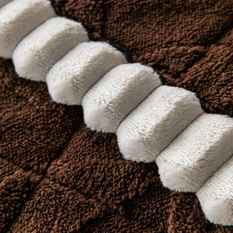 Thickened Short Plush Leaf Pattern Scratch Resista