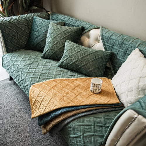 Vintage Dark Quilted Velvet Scratch-resistant Couc