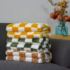Stylish Chequered Flannel Pet Blanket Dog & Cat Bl