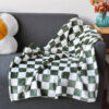 Stylish Chequered Flannel Pet Blanket Dog & Cat Bl